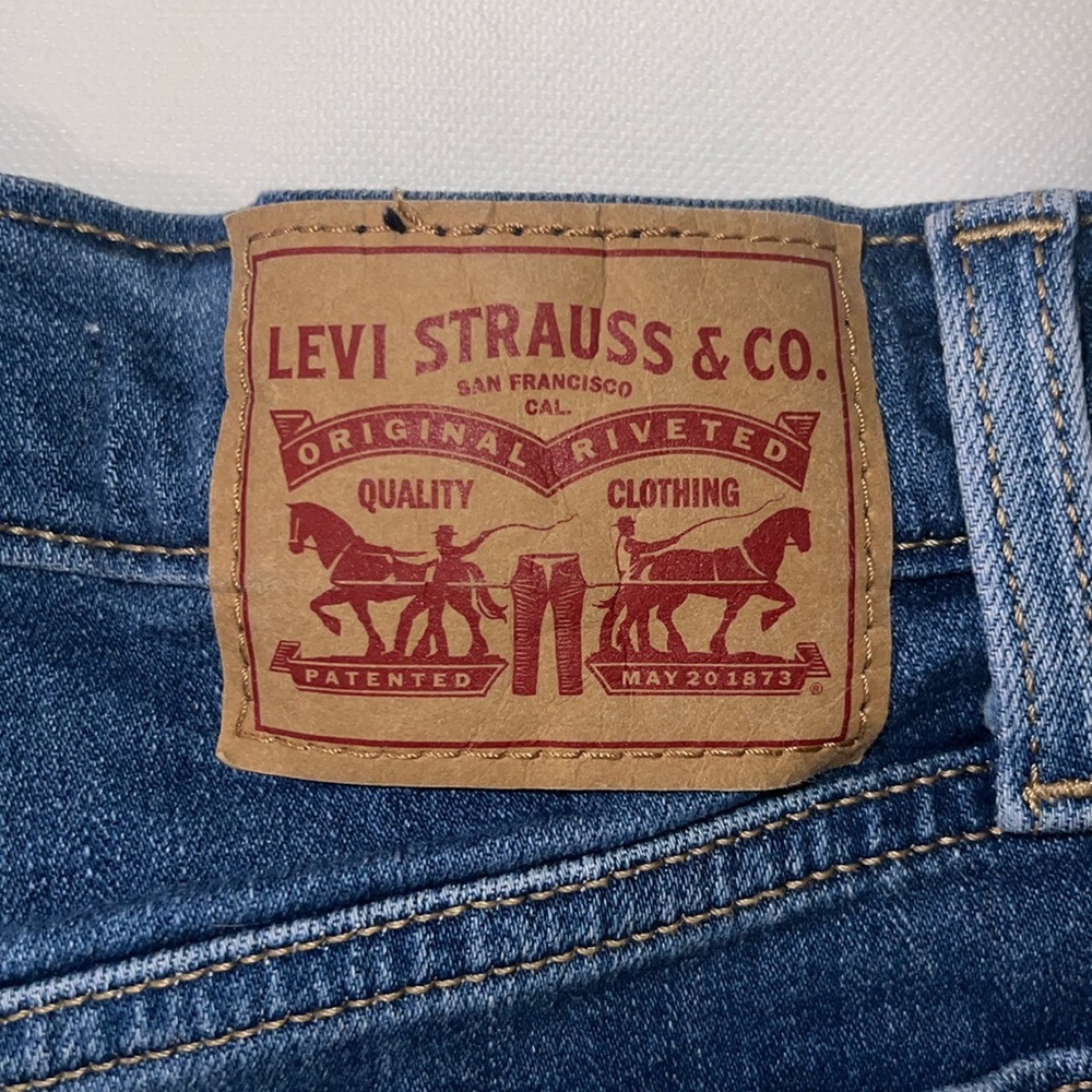 Levi Shorts